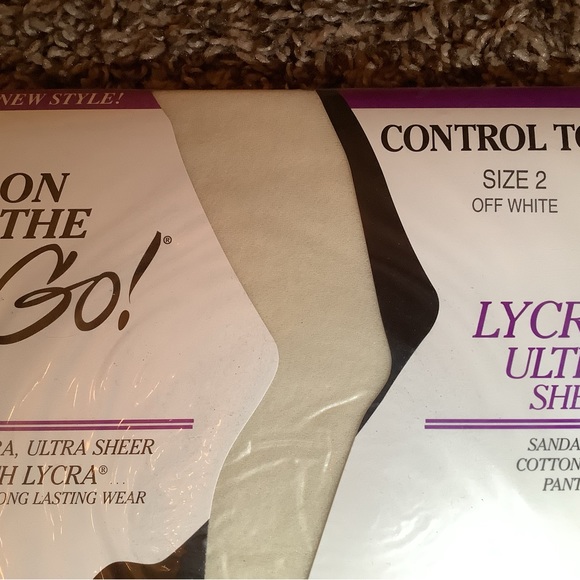 On The Go! ultra ultra sheer control top pantyhose, color off white, size: 2 - Picture 3 of 12
